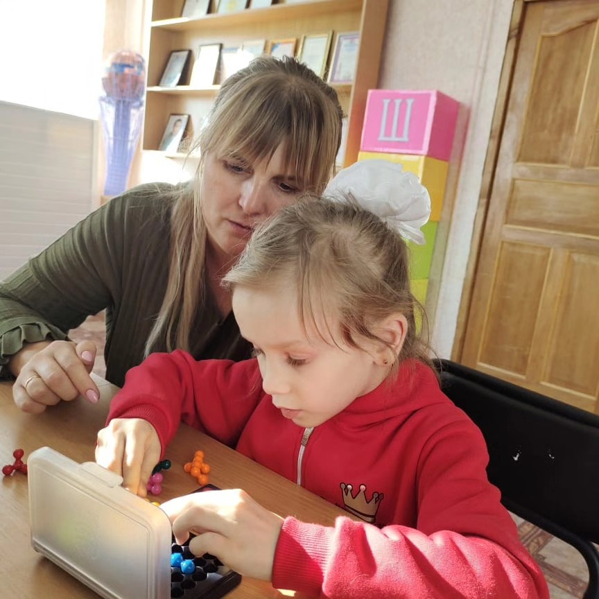 В школе начал свою работу учитель-дефектолог Гольштейн А.Г.