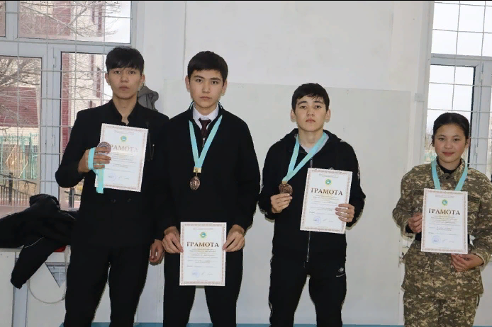 ҚҰТТЫҚТАЙМЫЗ!