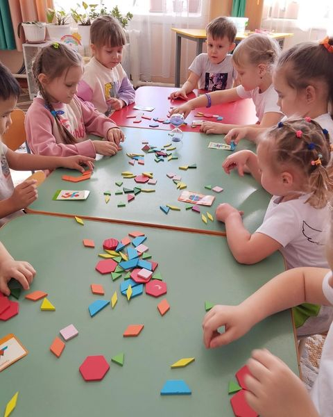 Монгольская игра «Танграм»