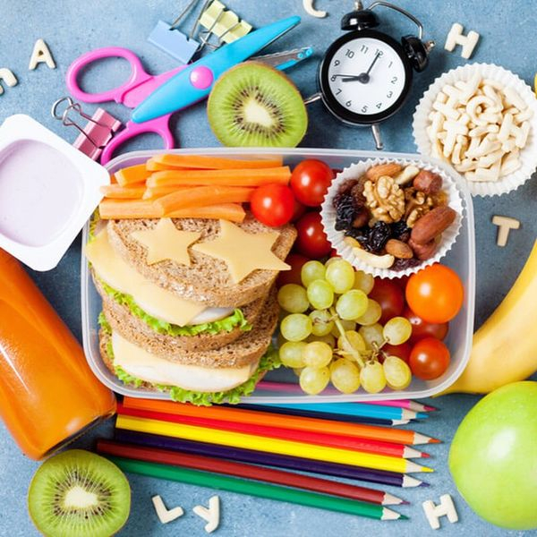 Питание школьника должно быть рациональным, ведь именно в это время начинается становление организма