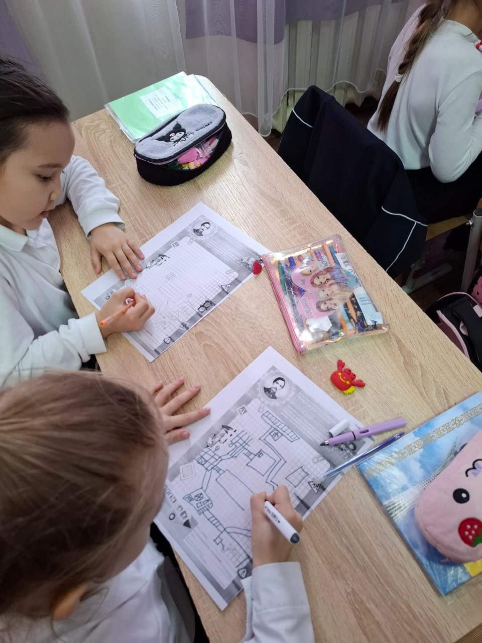 «Безопасный путь в школу» – проект, обучающий детей безопасному передвижению.