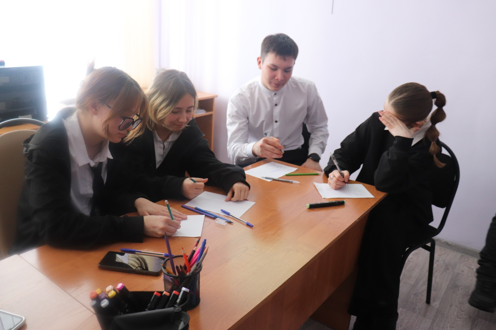 2025 жылдың 11 ақпанында Шахтинск қаласындағы «Оқушылар сарайының» екінші ғимараты негізінде педагог-психолог Политова М.А. 9-10 сынып оқушыларына «Мен және менің құндылықтарым. Мақсат қою».