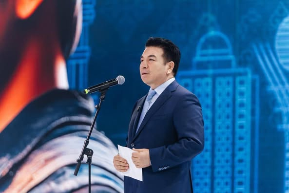 Мемлекет басшысы жариялаған Жұмысшы мамандықтарының жылы аясында 11-15 ақпан аралығында өткен «Жұмысшы мамандықтар қаласы» фестивалі өз мәресіне жетті. Іс-шараның қатысушылары мен қонақтарына ҚР Оқу-ағарту министрі Ғани Бейсембаев құттықтау сөзін арнады.