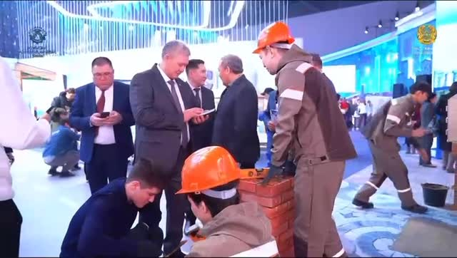 Жұмысшы мамандықтар фестивалі аясында бизнес қауымдастық пен техникалық және кәсіптік білім беру ұйымдары арасында өзара ынтымақтастықты дамытуға бағытталған меморандумдарға қол қойылуда.