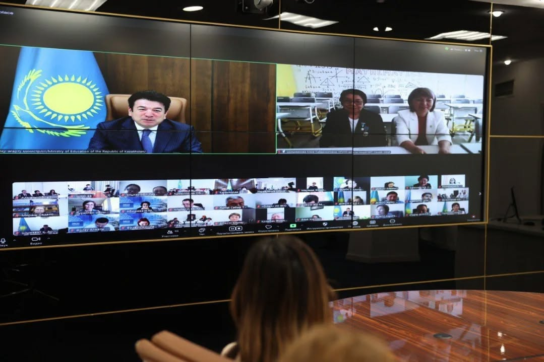 ????‍???? Еліміздің үздік ұстаздары мектептерге тәлімгерлік етеді