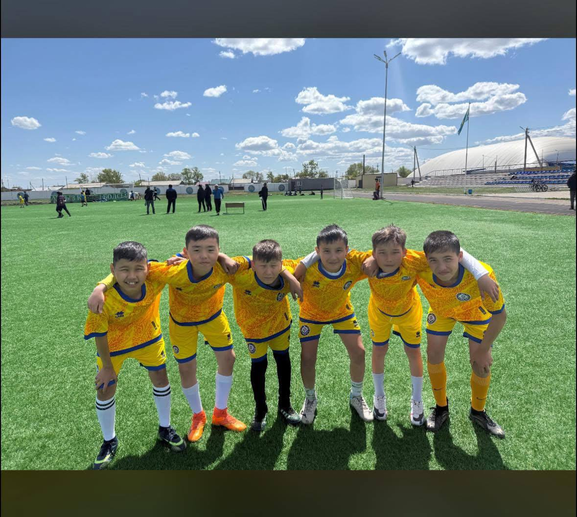 Ауданда өткен футбол жарысынан оқушыларымыз жүлделі 2-орын жеңіп алды.