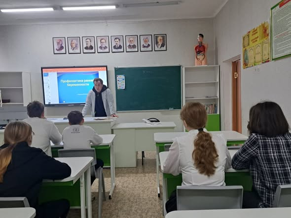 «Половая неприкосновенность и профилактика ранней беременности». Мероприятие прошло с участием фельдшера села Тассуат