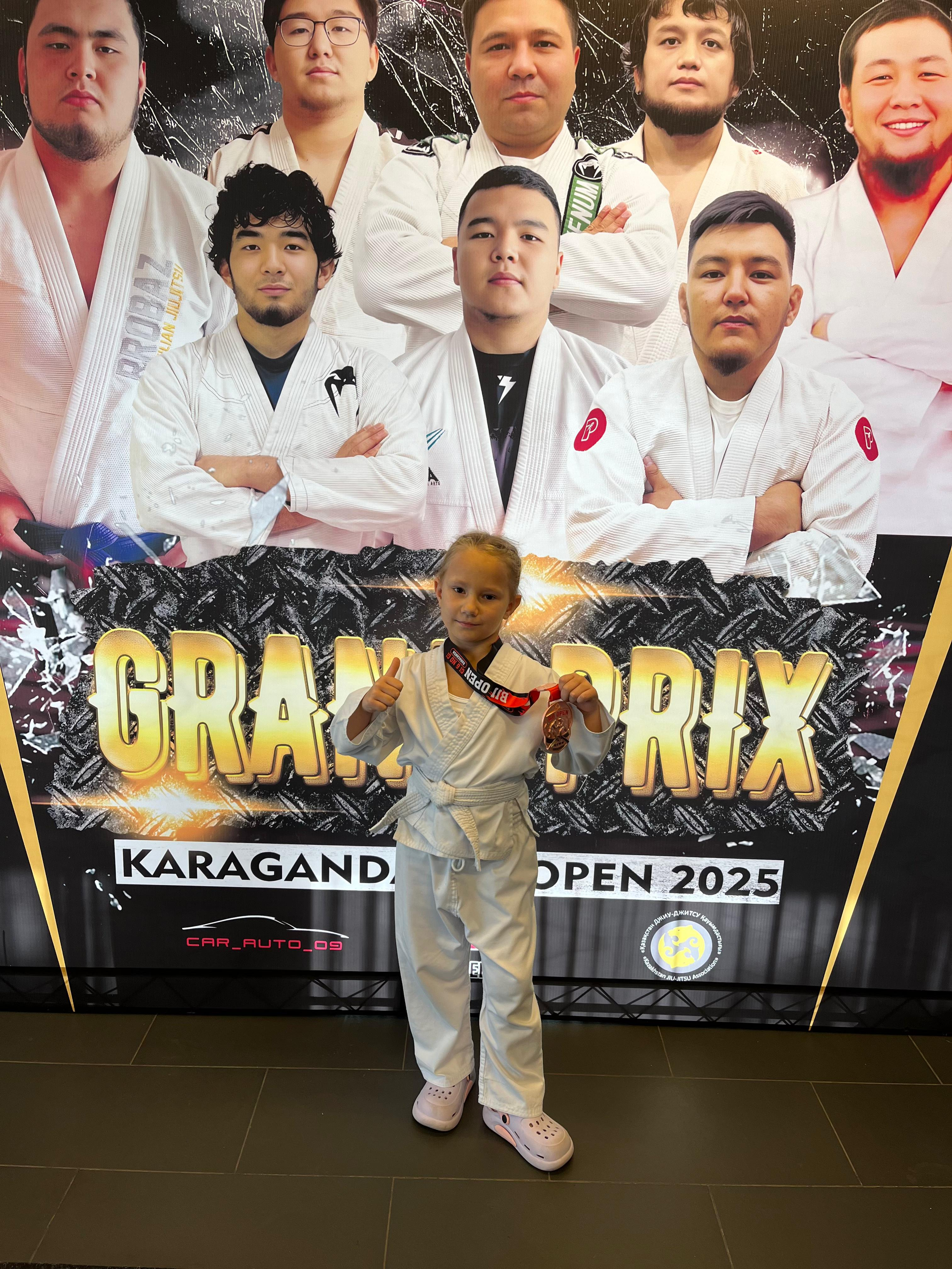27 және 28 қыркүйекте Қарағандының BJJ ашық чемпионаты – 2025 жылдың күзі өтті, онда 1 «В» сынып оқушысы Марианна Корчева Ги (кимоно) және No-Gi секцияларында екі үшінші орынды иеленді.