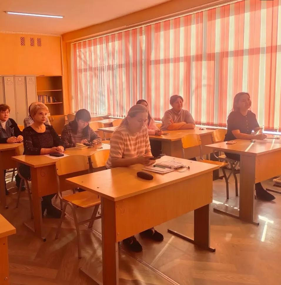 №27 мектептің педагогикалық ұжымы Қазақстан Республикасы Президентінің Жолдауын тыңдады